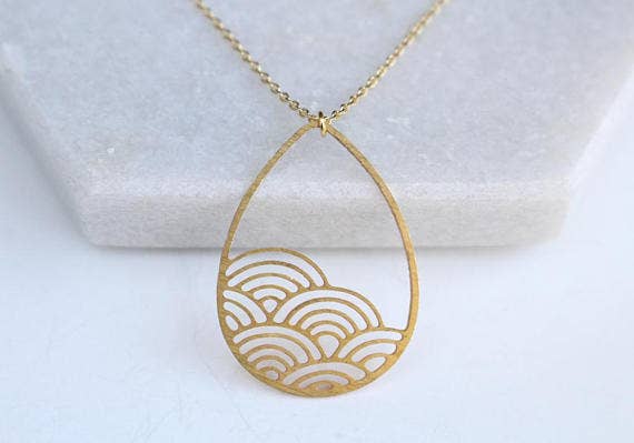 Raindrop Cloud Necklace: Gold